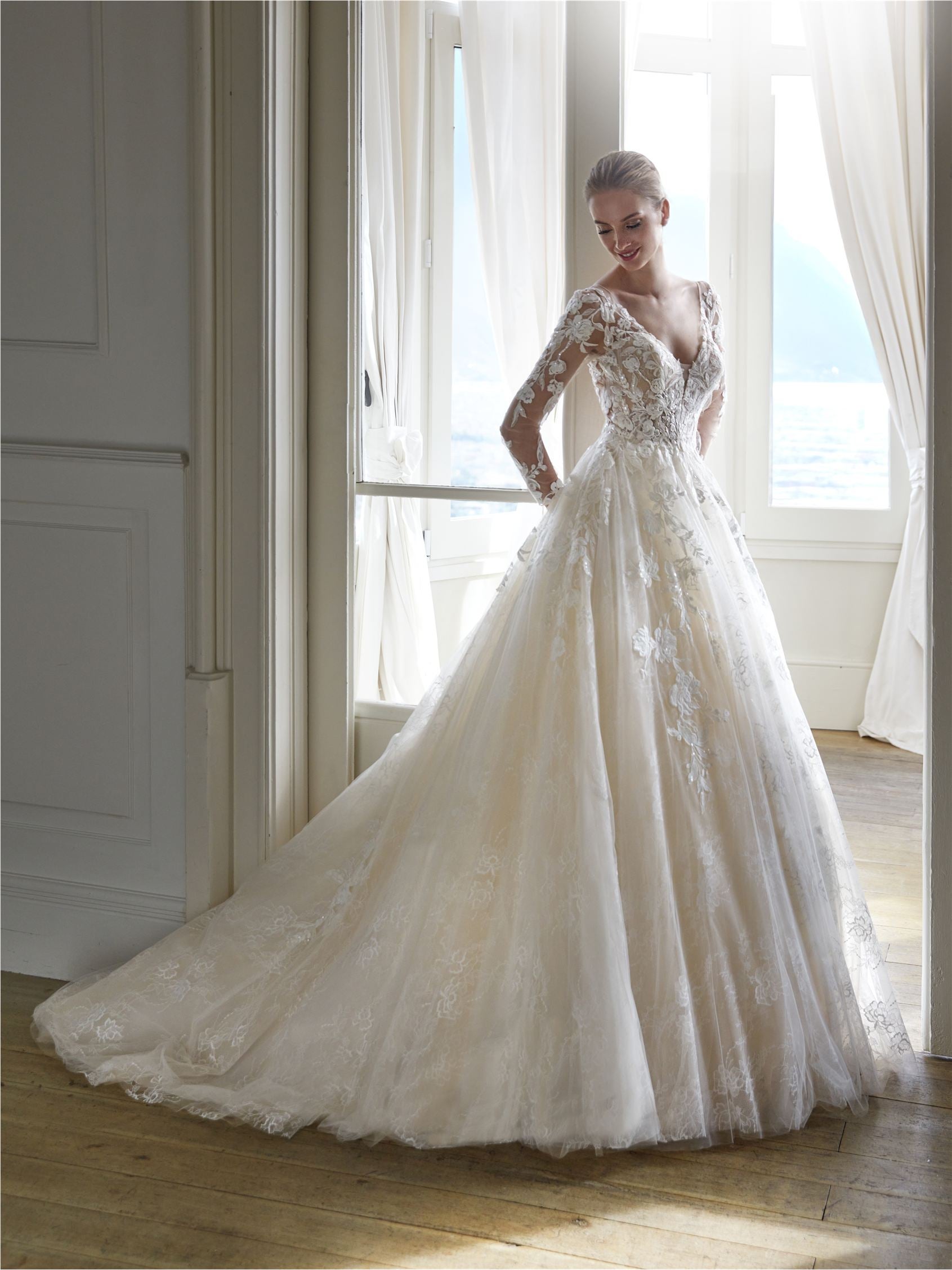 S'PATRICK ウェディングドレス Wedding Dresses | House of St. Patrick