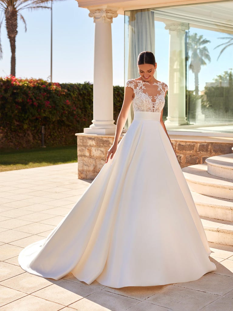 Sposa Mikado Sposa 2024 Abiti Da Sposa Shop On Line APRIL