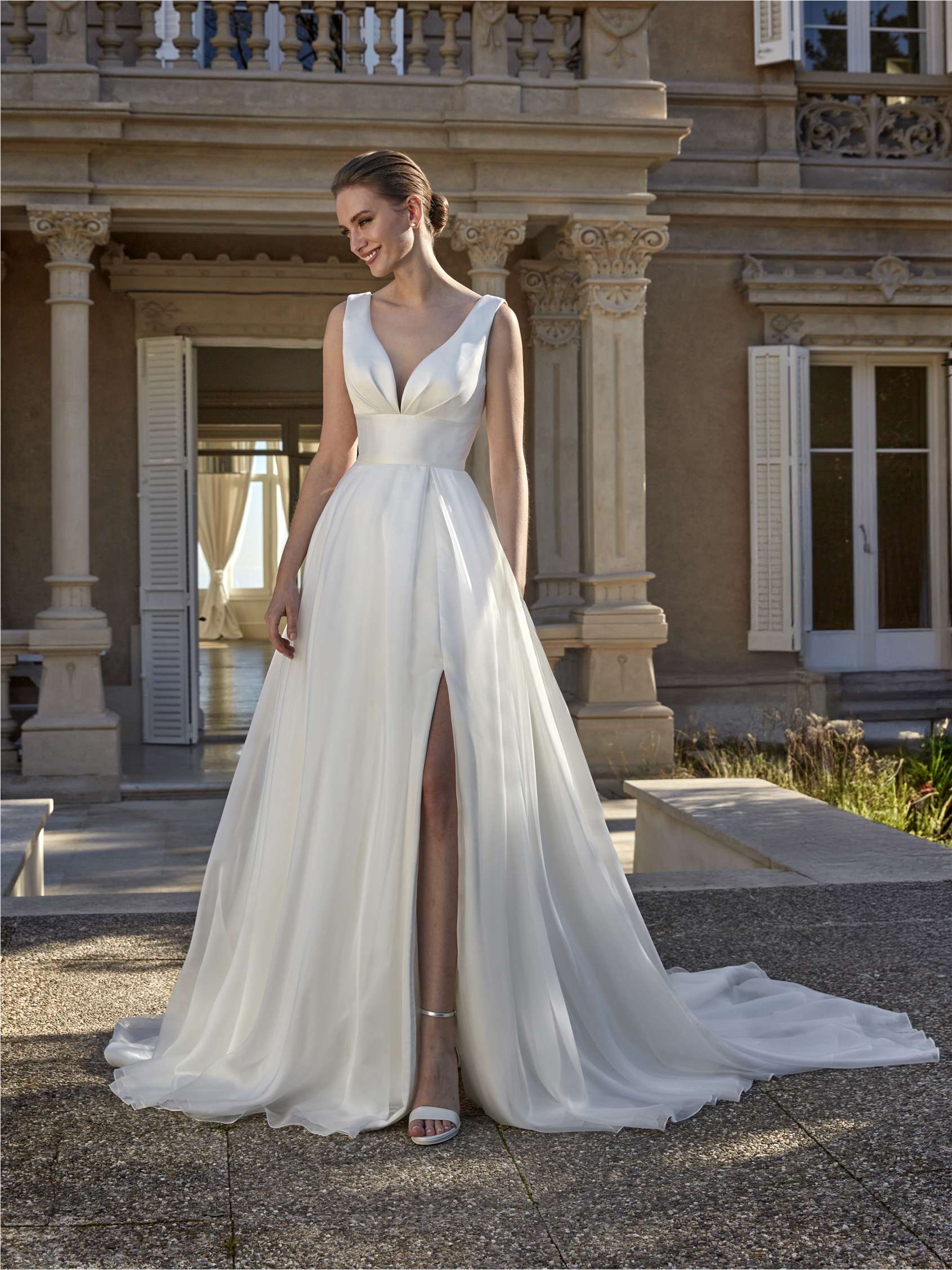 San Patrick 36 アイボリー Aライン ウェディングドレス OLLIE | A-line wedding dress with bateau neck | San Patrick