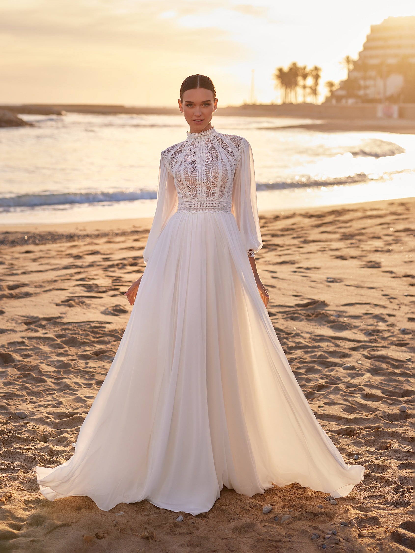 MAYME Abito da sposa A line a collo alto San Patrick