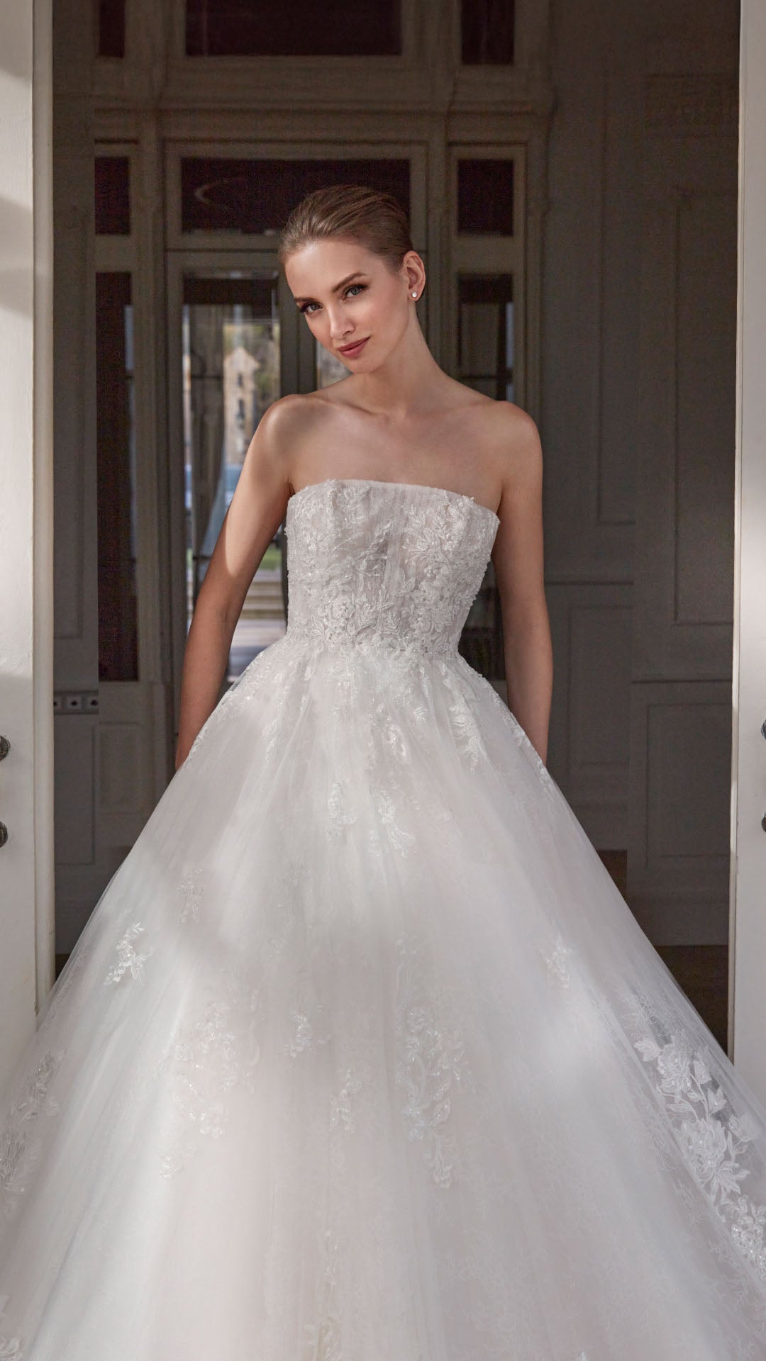 Mundo de Novias - Consulta disponibilidad y precios, image size:1080x1920